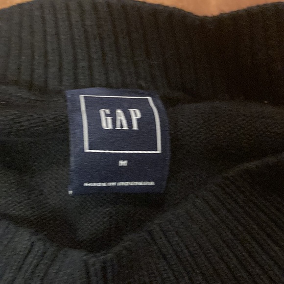 ❤️‍🔥5/20$ GAP💫 Black and Burgundy Long Sleeve Crew Neck Sweater - Picture 4 of 6